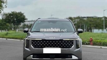 Kia Carnival Signature 2024 9.000 km Xám