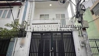 Nhà cho thuê căn góc - hẻm xe tải thông- 4Pn có sân xe gần Ngã Tư PN