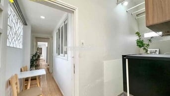 2PN FULL NỘI THẤT NGAY CHỢ HẠNH THÔNG TÂY