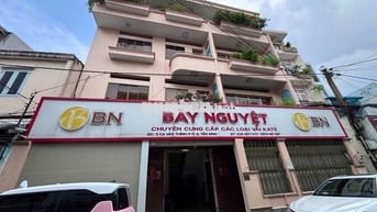 Mặt tiền khu Bàu Cát, DT: 15x10m, 5 tầng. 8pn đủ wc. Kinh doanh tự do