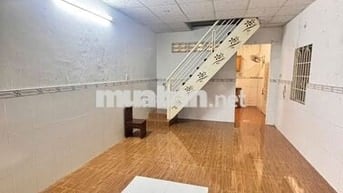 NHÀ CHO THUÊ, HẺM 194 BẠCH ĐẰNG, BÌNH THẠNH, 9TR/THÁNG