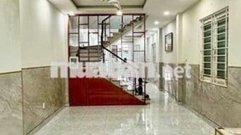 Nhà nguyên căn cho thuê, gần quán phở quỳnh,xuân thới thượng,hóc môn