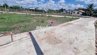 Đất Phước Lý gần chợ Gò Đen dt 107m2 full thổ shr giá 650tr