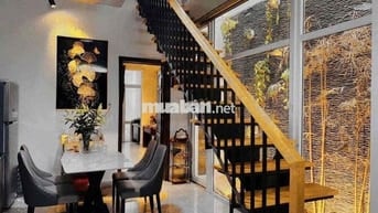 064 CHO THUÊ NHÀ ĐẸP GẦN SÔNG GẦN BIỂN – SÂN RỘNG ĐẬU Ô TÔ
