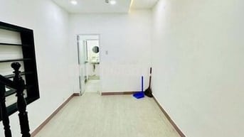 Cho Thuê Nhà Nguyên Căn Khu Bàn Cờ, 17tr/tháng