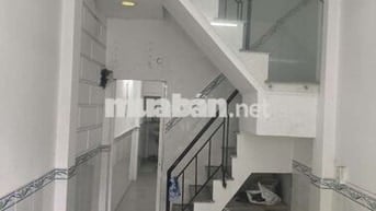 Cho thuê nhà nguyên căn ngay cầu Tân Thuận 1