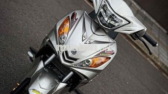 Exciter ct 55p1 xuống áo bạc bánh căm
