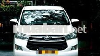 Toyota Innova 2018 Số sàn 32000 km Trắng