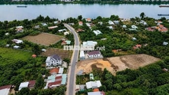 Tài chính 300 triệu muốn mua đất gần sông mát mẻ liên hệ em