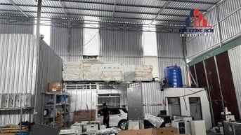#Cho_Thuê_Xưởng 400m (nội thất, cơ khí OK)