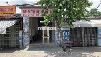 Bán Nhà MT ngay Chợ - UBND Xuân Thới Thượng - DT:4x35-Trệt- Lầu - Mới