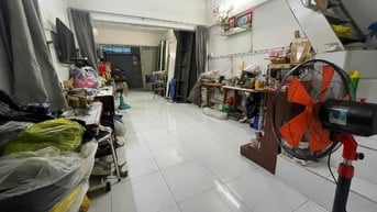 Bán gấp nhà hẻm xe hơi Nguyễn Khoái. DT: 4 x 16m. Nhà 2 Tầng. Giá 7 tỷ