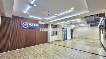 VĂN PHÒNG RỘNG NGUYÊN TẦNG NGAY TRUNG TÂM THÀNH PHỐ