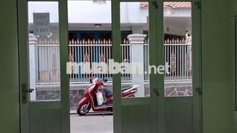Cho thuê nhà nguyên căn mặt tiền vừa ở và kinh doanh buôn bán!