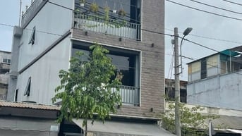 Bán nhà mặt tiền 209 Tôn Thất Thuyết, Nhà 4 tầng ,DT: 73m2. Giá 16 Tỷ