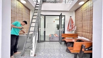 STUDIO TÁCH BẾP BAN CÔNG SIÊU BỰ NGAY TRỤC ĐƯỜNG PHẠM VĂN CHIÊU
