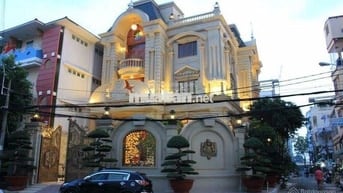 Cần cho thuê nguyên căn khu nội Bộ 22 Lữ Gia. DT: 4 x 15m, 3 lầu, 5PN.