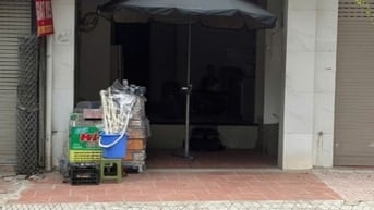 Cho thuê cửa hàng hoặc chuyển nhượng mặt phố Hoàng Hoa Thám