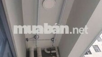 Cho thuê căn hộ 2 phòng quận11 CC 312 Lạc Long Quân, 8.5 triệu ở liền