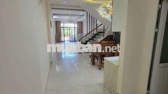 HÒA XUÂN 3 TẦNG ĐƯỜNG DIỆP MINH CHÂU