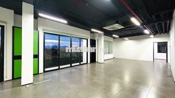 VĂN PHÒNG TẦNG 3 RỘNG 100M2 GẦN CẦU TIÊN SƠN