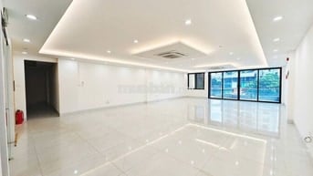 Cho thuê sàn văn phòng Nguyễn Xiển 150m2 18tr điện nước giá nhà nước