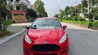 Ford Fiesta 2016 AT