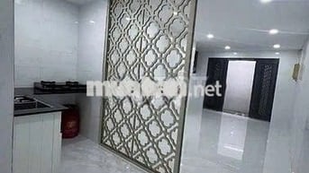 Hẻm Bà Hạt Quận 10, 4,2 x 13, 1 Trệt 1 Lầu, 4 Phòng ngủ, 2WC