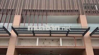 Cho Thuê Mặt Bằng D-Aqua Q8 - Cực Đẹp Với 2 Mặt Tiền Trước Sau 97m²