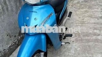 Honda Wave xanh