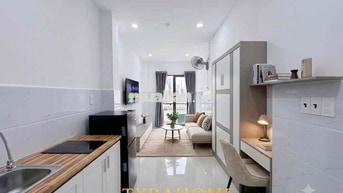 Căn Hộ Mới 100% Free Tiền Nhà Thág 7 Có Thang Máy Phòng Balcony Thoáng