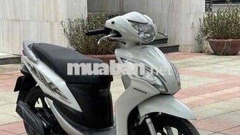 Honda Vision 110 FI Bạc Việt Nam