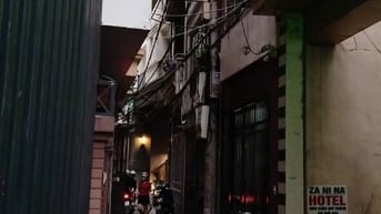 Chính chủ bán nhà 5 tầng phố Nhật Chiêu, gần Hồ Tây, 36m², ô tô qua nh