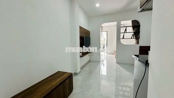 CHDV mới 100% ngay cách UEH 300m, trung tâm Q10 Gần HUFLIT Hoa Sen BKU