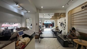 Tôi giảm 2ty bán nhanh mặt tiền Phạm Hùng 4lau,Q8,5.5x17m,KD tốt,16ty