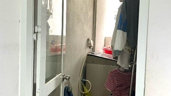 cần bán gấp căn hộ 2PN , 1toilet 2tỷ030 còn thương lượng