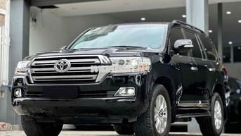 Toyota Land Cruiser VX 2016 4.6 V8 Đen 1Chủ
