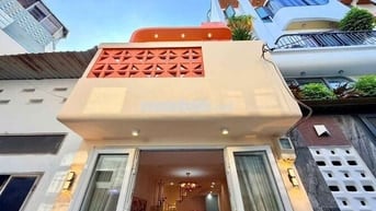 Cho thuê nhà nguyên căn
Đc: 309/ Nguyễn Oanh, P17