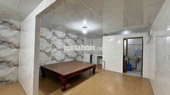 : 🏡 Nhà Nguyên Căn Mới Đẹp 1PN 1WC – Ở Ngay Chỉ 6.8 Triệu/Tháng.