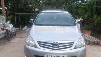 Toyota Innova G 2011 Số sàn Bạc
