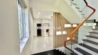 🏡 CHO THUÊ NHÀ NGUYÊN CĂN 3 TẦNG - HOÀ XUÂN
