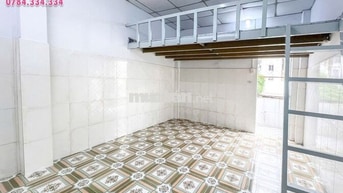 TRỐNG 2 PHÒNG CÓ GÁC BAN CÔNG NGAY QUANG TRUNG CHỈ 2TR5