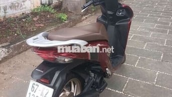 Honda Vision 2025 Cao Cấp màu Đỏ