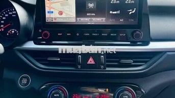 Kia K3 Premium Xanh 5 chỗ