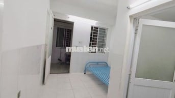 𝐓𝐎𝐈𝐋𝐄𝐓 đầy đủ, CỬA SỔ, 𝐅𝐔𝐋𝐋 GẠCH | Đ.C2 LÊ VĂN LƯƠNG(🏘️TRỌ 𝑨𝑵𝑯 𝑽𝑰𝑵𝑯)