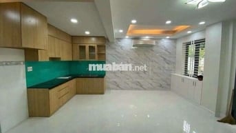nhà mới Q. Phú Nhuận , 20tr có deal