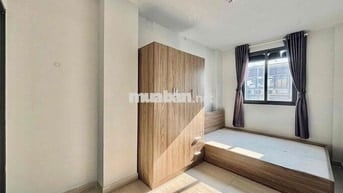 TRỐNG SẴN STUDIO CỬA SỔ TRỜI - FULL NỘI THẤT - THANG MÁY - GẦN AEON TP