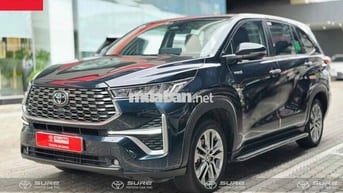 Toyota Innova Cross Hybrid 2024 Chính Hãng