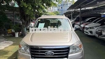 Ford Everest 2012 Số sàn Vàng cát 128.000km