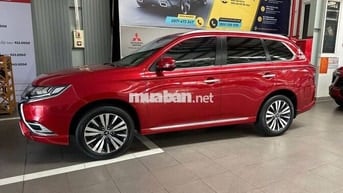 Mitsubishi Outlander Premium 2022 Đỏ 43.400 km